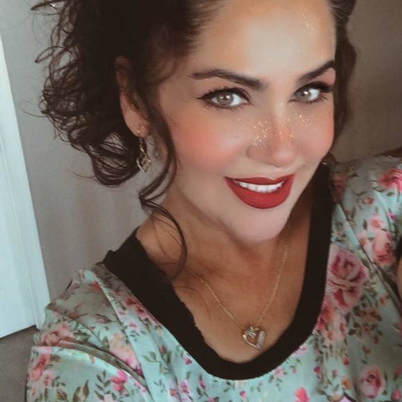 Meet your Posher, Sory - Picture 1 of 1